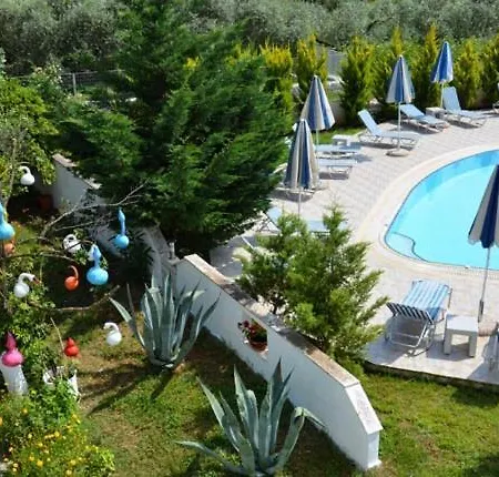 Guest house Elina Golden Beach Chrysi Ammoudia