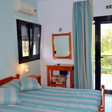 Elina Golden Beach Guest house Chrysi Ammoudia