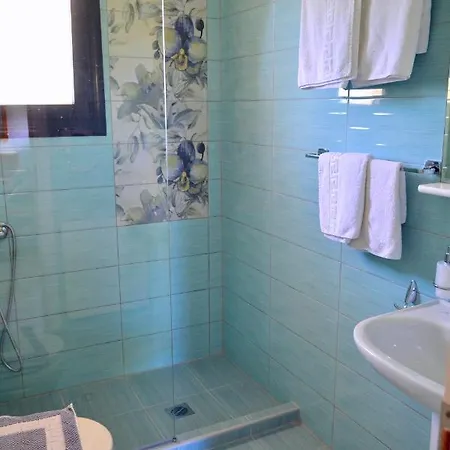 Guest house Elina Golden Beach Chrysi Ammoudia
