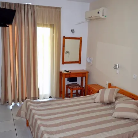 Elina Golden Chrisi Ammoudia