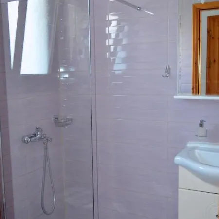 Guest house Elina Golden Beach